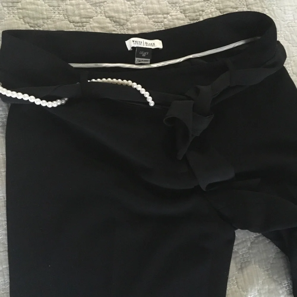 EUC WHBM LEGACY 8R Pants with Pearl Belt - Picture 5 of 8
